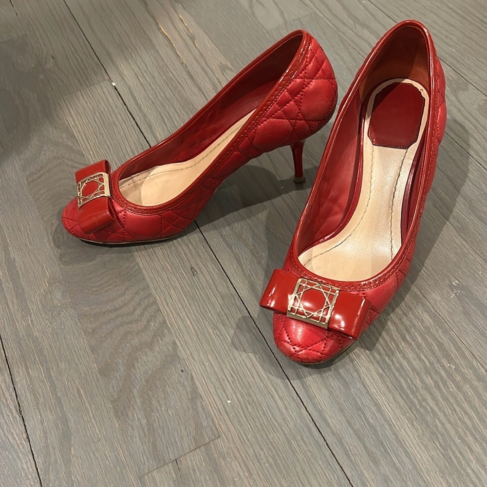 Dior Red Quilted Heels - Picture 3 of 12
